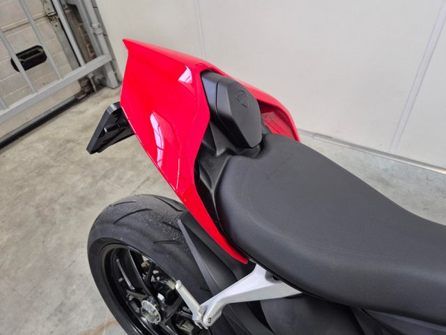 ducati - streetfighter-v2