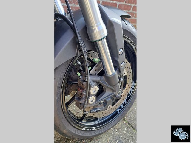 yamaha - mt-09-abs
