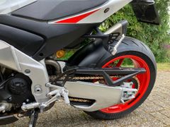 Aprilia Tuono V4 1100 Factory 2023 occasion – foto 14 van 19