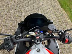 Aprilia Tuono V4 1100 Factory 2023 occasion – foto 18 van 19
