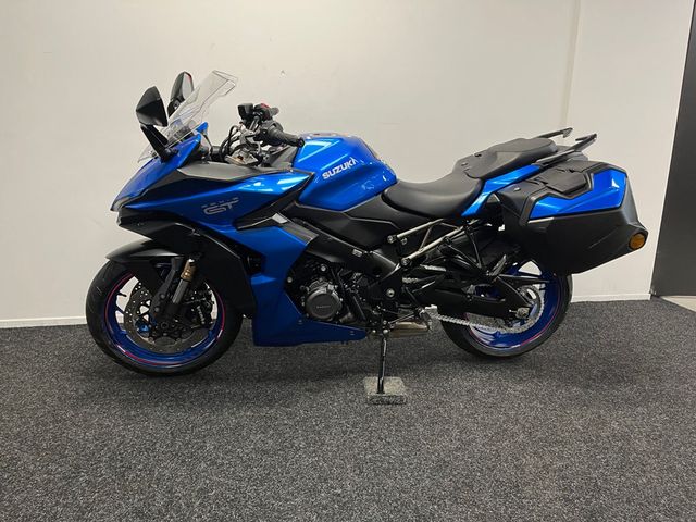 suzuki - gsx-s-1000-gt