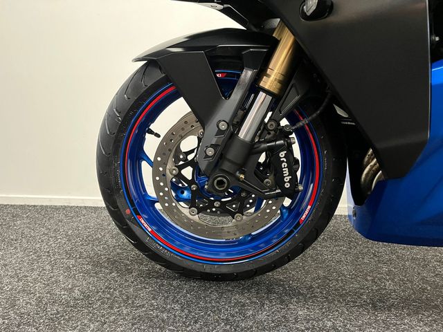 suzuki - gsx-s-1000-gt