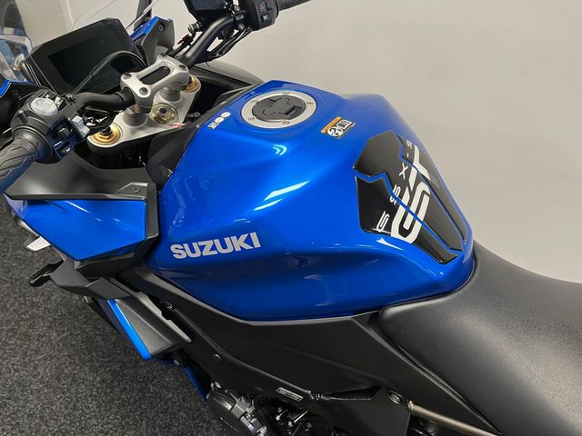 suzuki - gsx-s-1000-gt