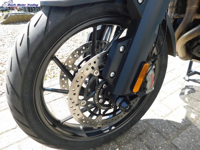 triumph - tiger-1200-gt-pro