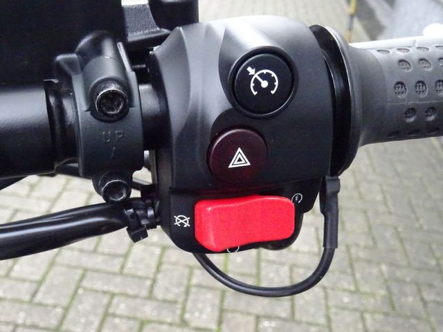 moto-guzzi - audace