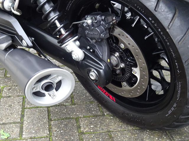 moto-guzzi - audace