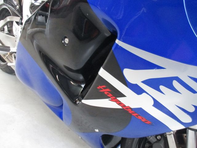 suzuki - gsx-r-1300-hayabusa