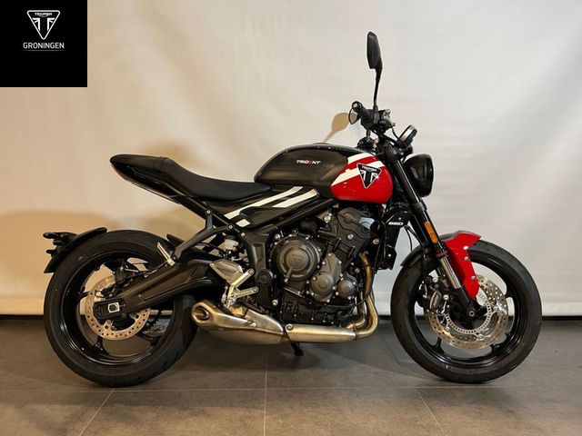 triumph - trident-660