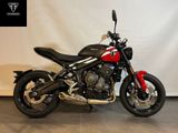 TRIUMPH TRIDENT 660