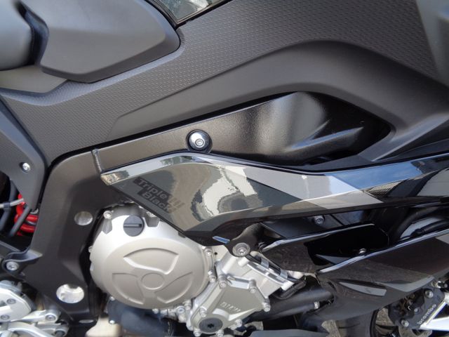 bmw - s-1000-xr