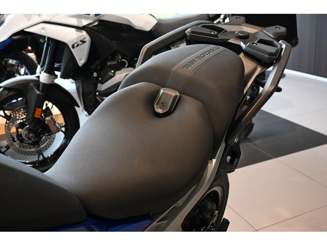 bmw - r-1300-rs