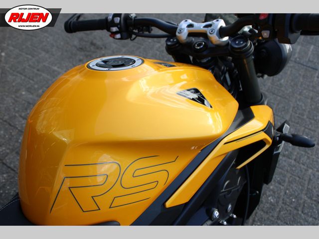 triumph - street-triple-rs