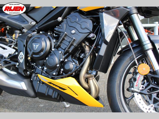 triumph - street-triple-rs