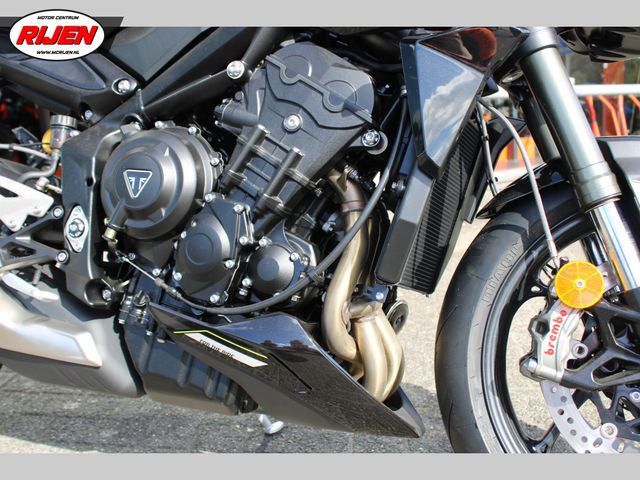 triumph - street-triple-rs