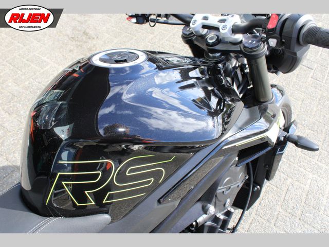 triumph - street-triple-rs