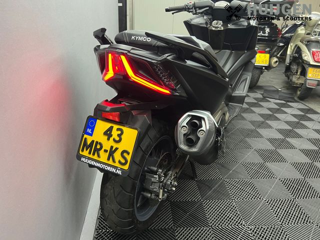 kymco - ak-550