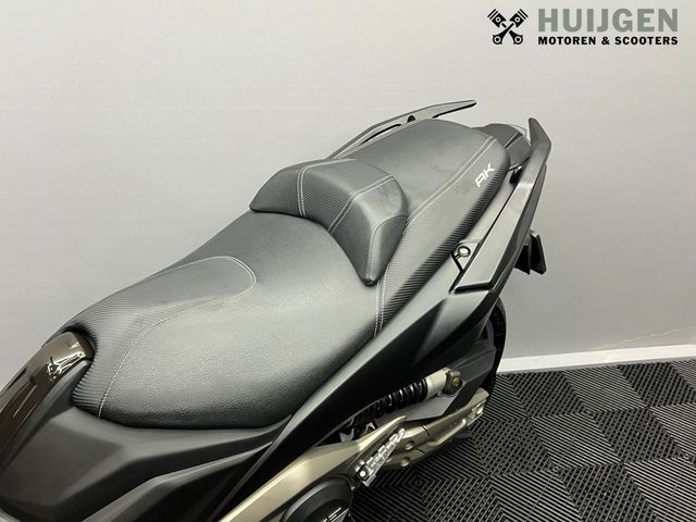 kymco - ak-550