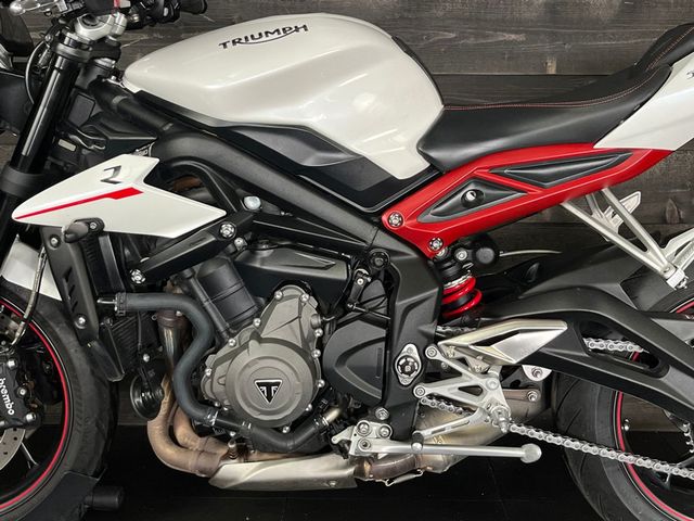 triumph - street-triple-r