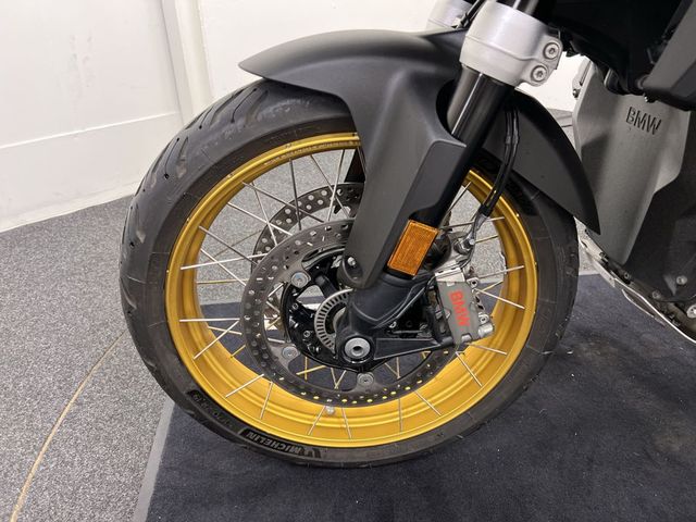 bmw - r-1300-gs-asa