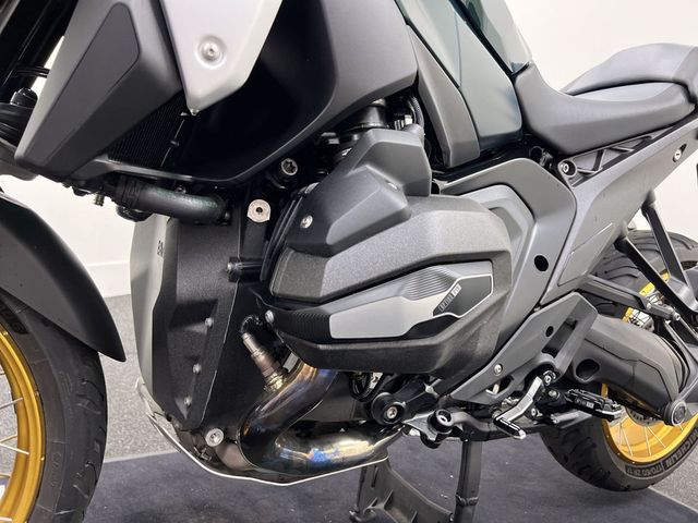 bmw - r-1300-gs-asa