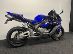Honda CBR 1000 RR Fireblade 2005 occasion – foto 6 van 24