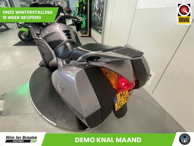 honda - st-1300-pan-european-abs