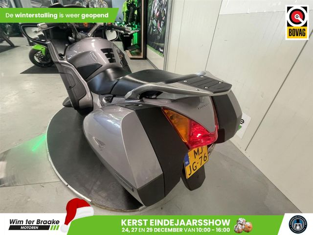 honda - st-1300-pan-european-abs