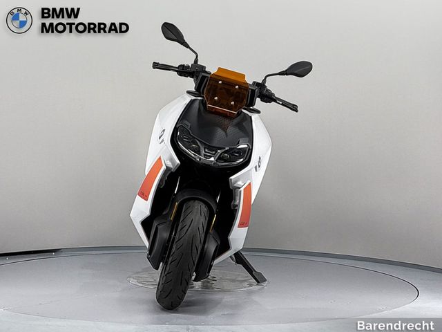 bmw - ce-04