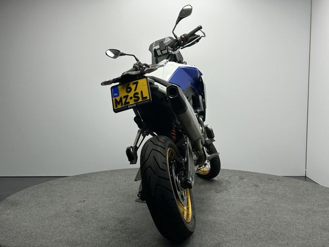 bmw - f-900-gs