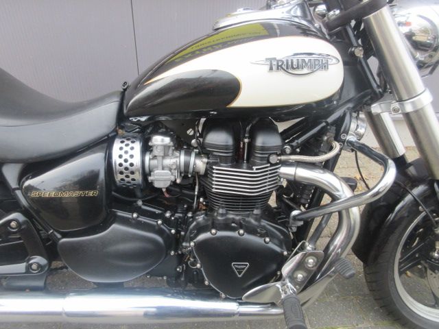 triumph - speedmaster