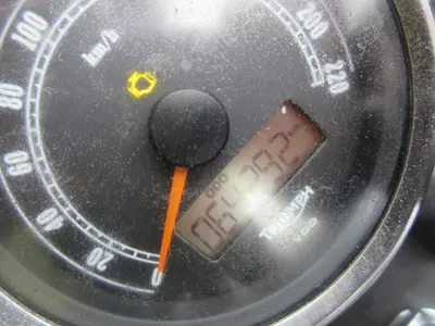TRIUMPH SPEEDMASTER – foto 4