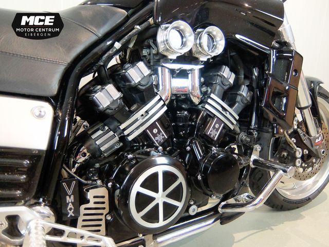 yamaha - vmax