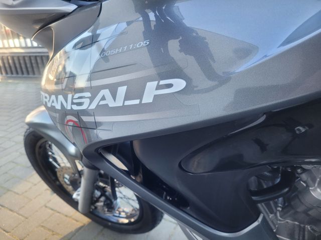 honda - xl-700-va-transalp