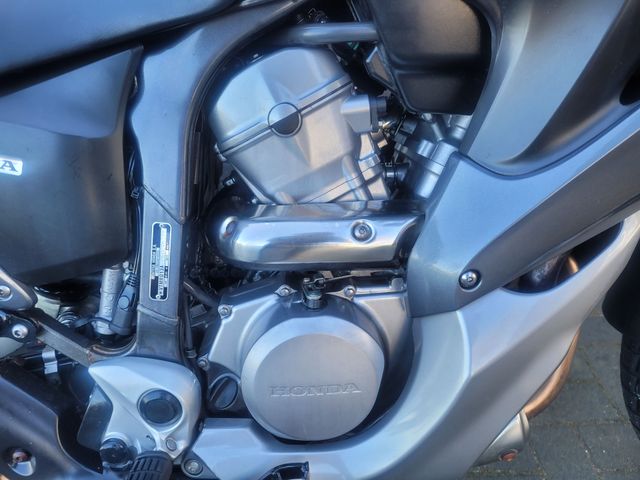 honda - xl-700-va-transalp