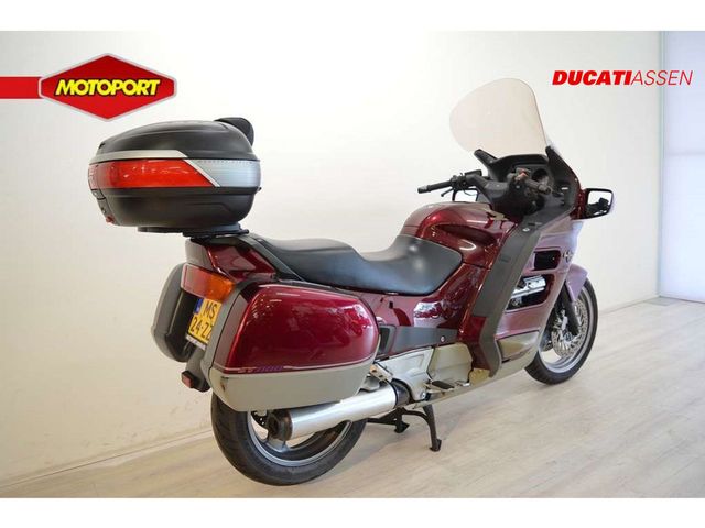 honda - st-1100-pan-european