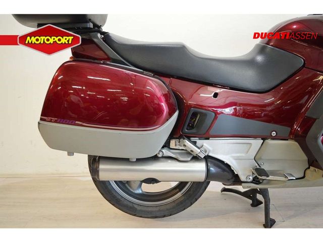 honda - st-1100-pan-european