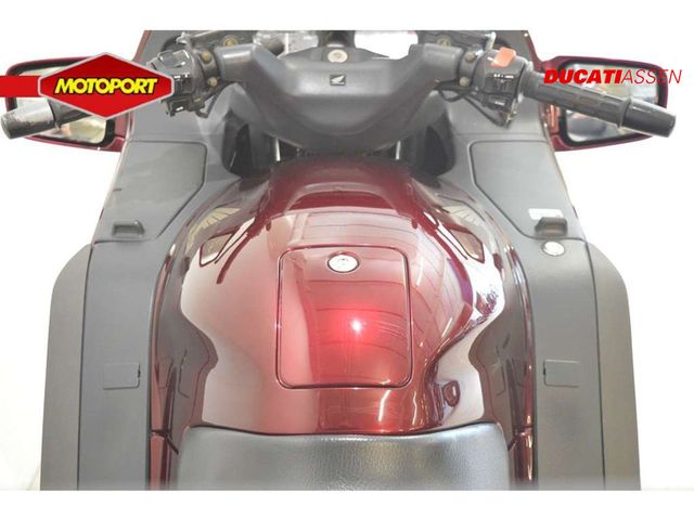honda - st-1100-pan-european