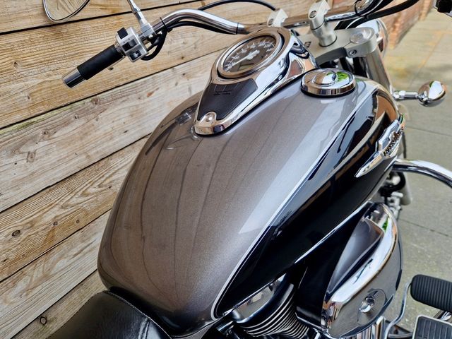 suzuki - vl-800-volusia