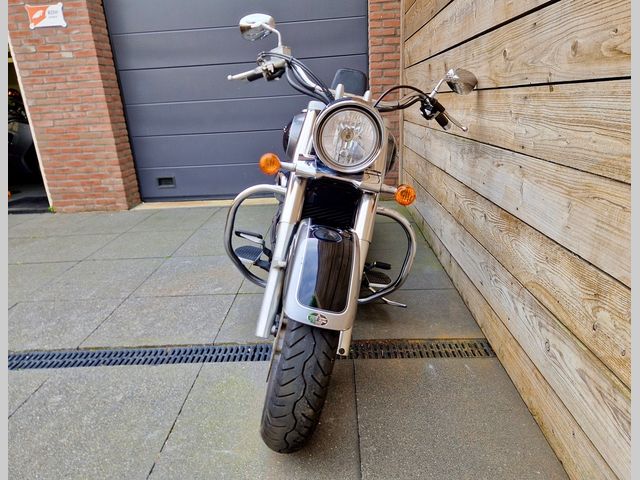 suzuki - vl-800-volusia