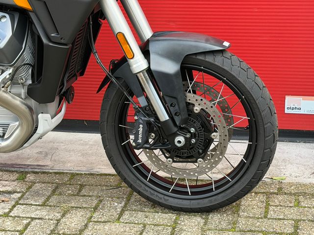 moto-guzzi - stelvio