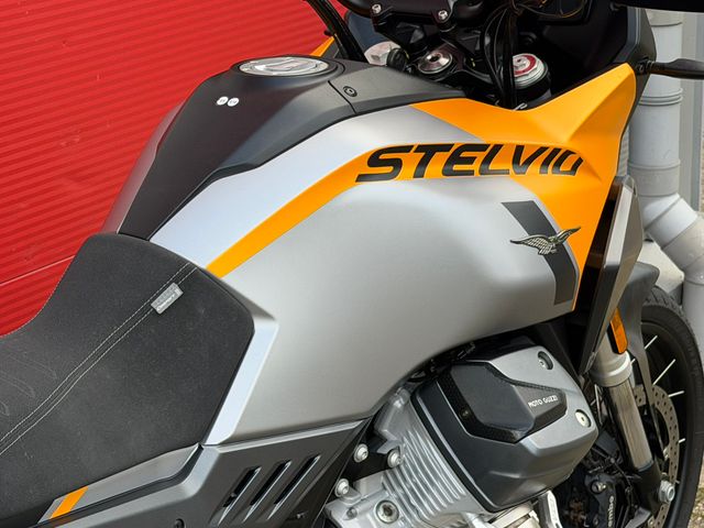 moto-guzzi - stelvio