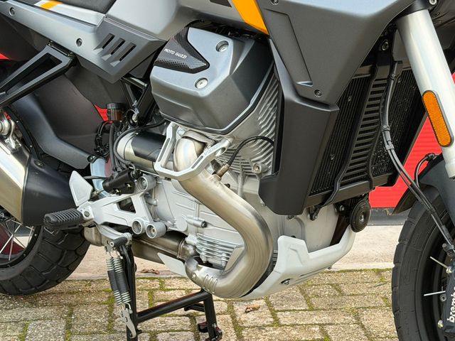 moto-guzzi - stelvio