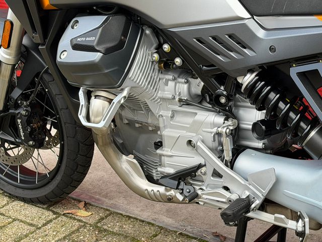 moto-guzzi - stelvio