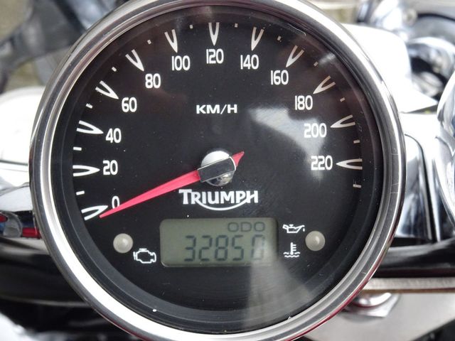 triumph - rocket-iii