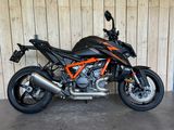 KTM 1390 SUPER DUKE R