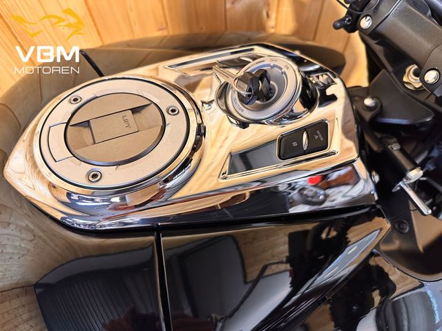 suzuki - b-king-1300