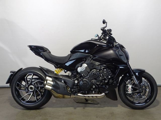 ducati - diavel-v4