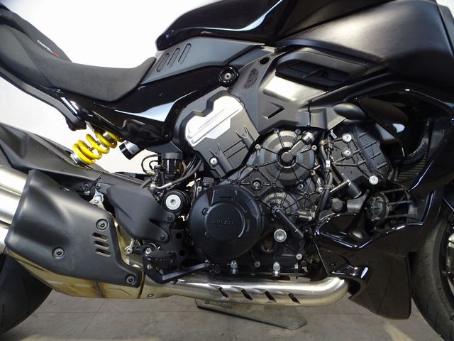 ducati - diavel-v4