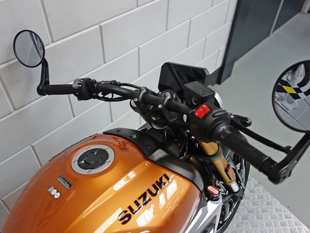 suzuki - gsx-8t