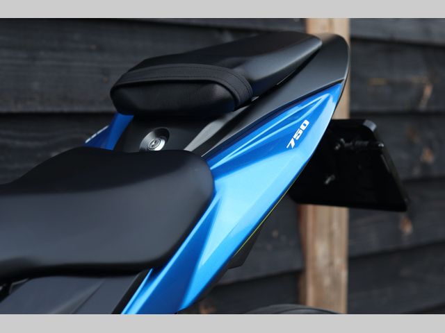 suzuki - gsx-s-750-abs
